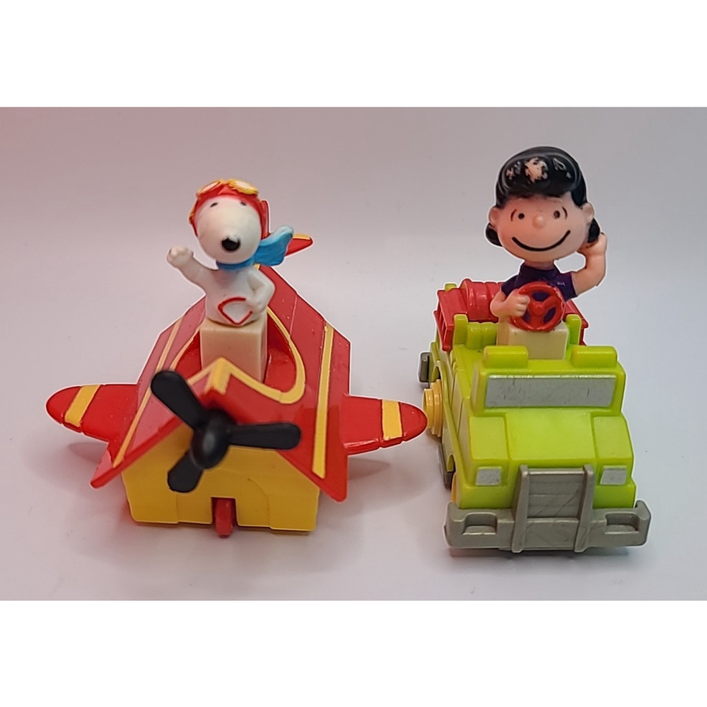 Vintage Peanuts Pull Back Toy Cars Lucy & Snoopy © 1952 1966 U.F.S. Inc.